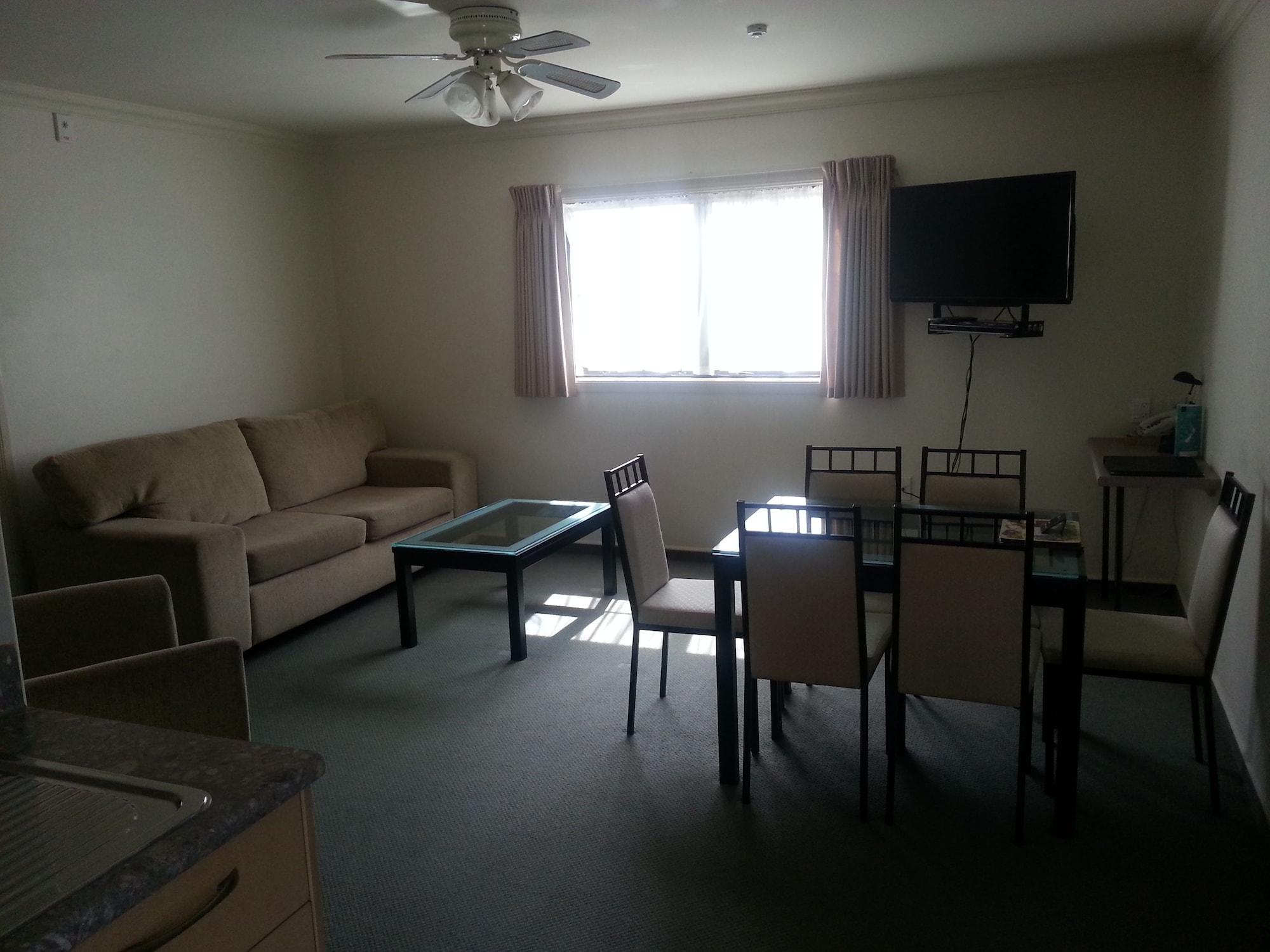 Stay 280 & Stay 284 Rotorua - Refurbished Modern Accommodation מראה חיצוני תמונה
